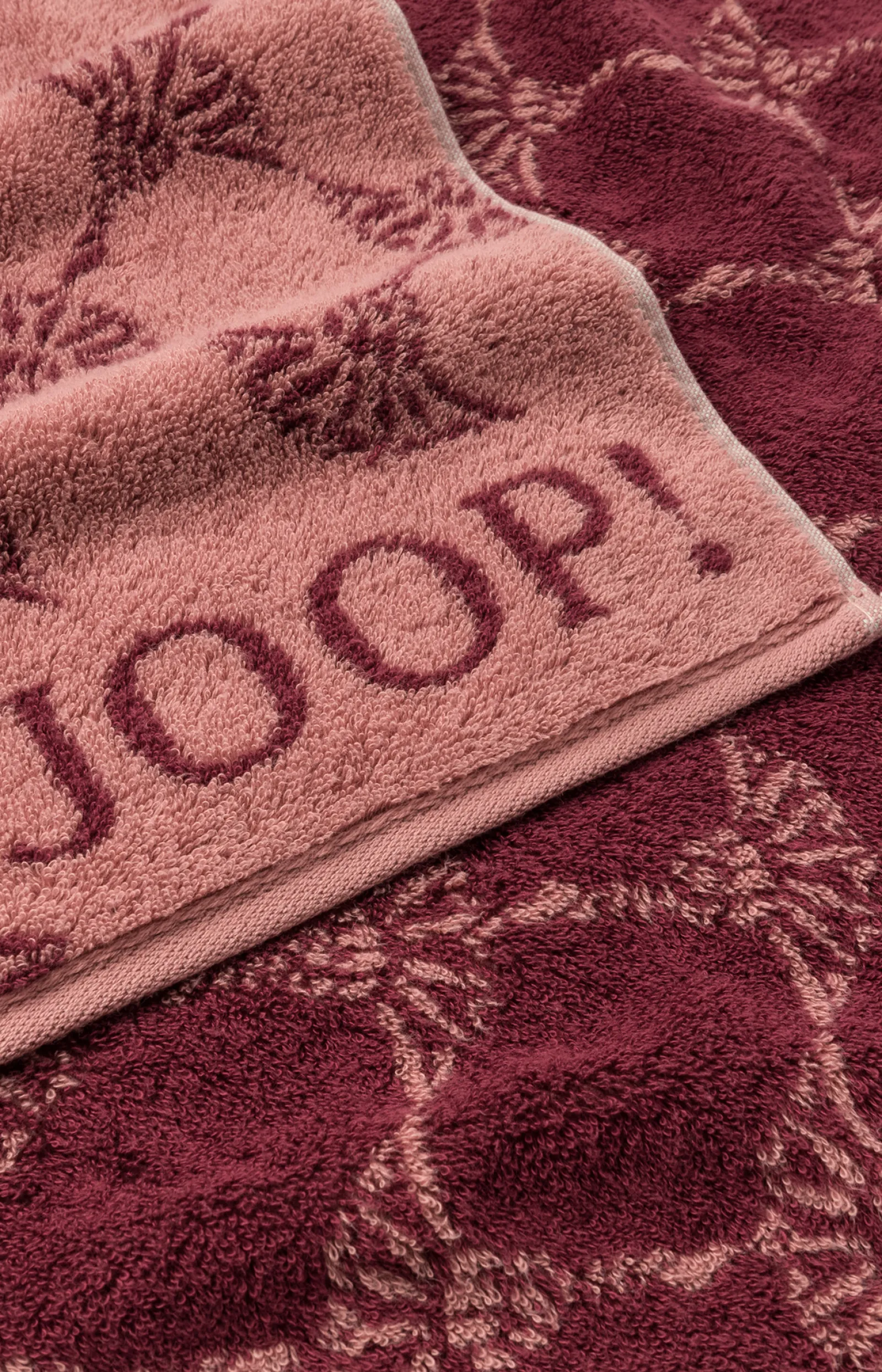 JOOP! Handtuch*Ftierserie CLASSIC CORNFLOWER in Rouge