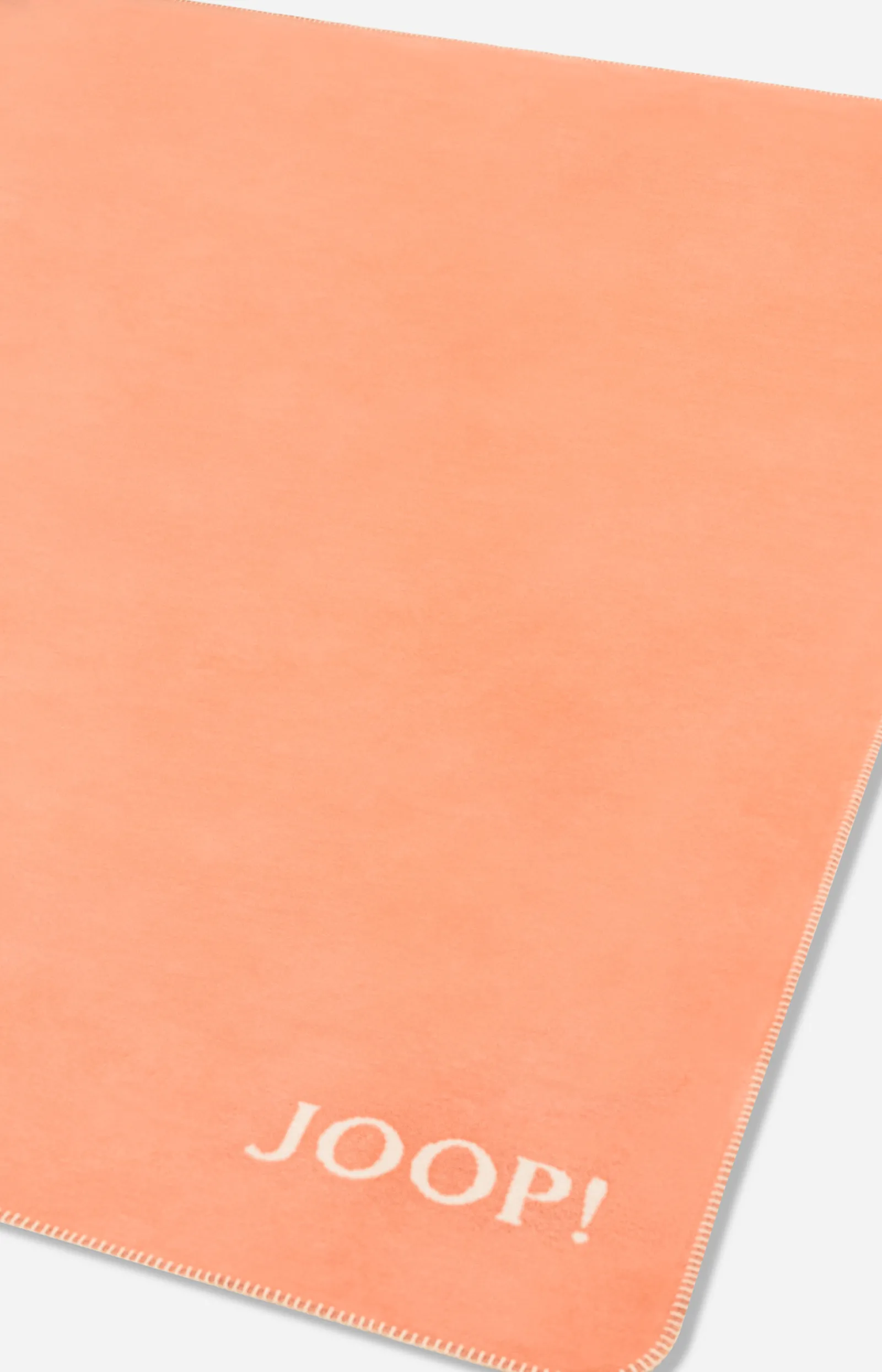 JOOP! Plaids & Decken*Wohndecke Uni-Doubleface in Apricot-Sand